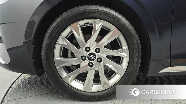 Hyundai The New Grandeur IG Hybrid id 4525125 из Кореи 28