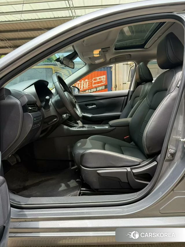Nissan Xuan Yi 2022 Темно-серый из Китая, фото 5