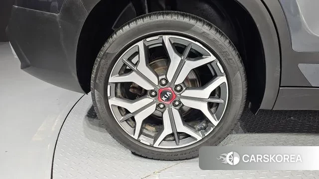 Kia Seltos id 3312171 из Кореи 15