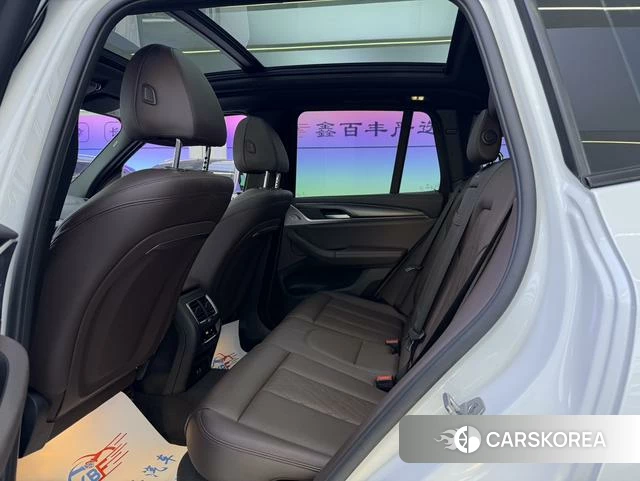 BMW X3 id 4208732 из Китая 7