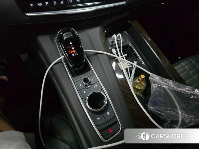 Cadillac Escalade 5th Generation 2022 Черный из Кореи, фото 5