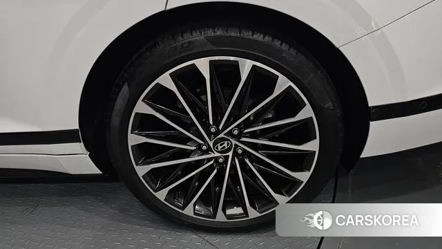 Hyundai Grandeur Hybrid (GN7) id 3502700 из Кореи 15