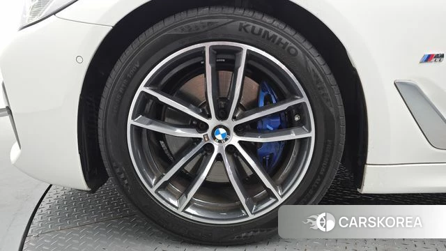 BMW 5 Series (G30) id 4603812 из Кореи 29