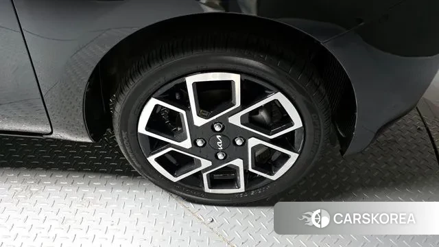 Kia The New Kia Ray id 3533972 из Кореи 15