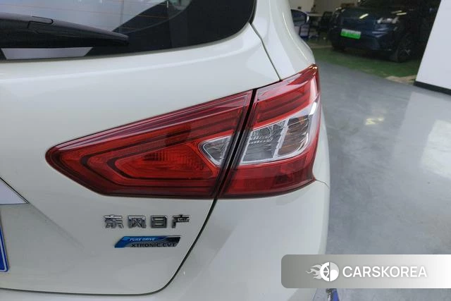 Nissan TIIDA id 4212252 из Китая 12