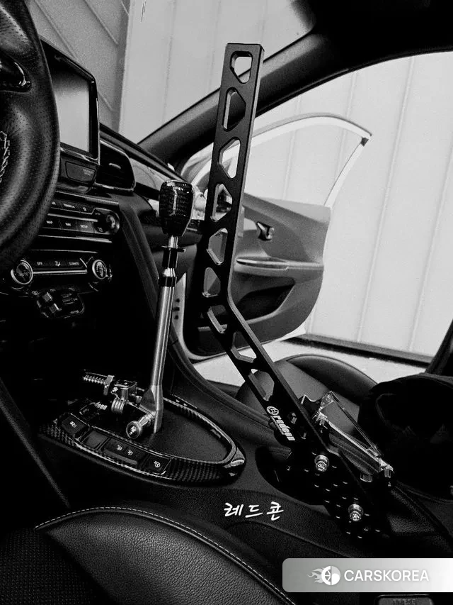 Hyundai Veloster (JS) id 3754508 из Кореи 10