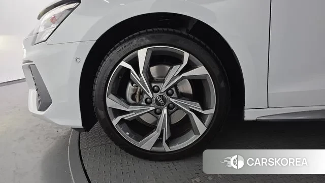 Audi A3 (8Y) id 3670194 из Кореи 15