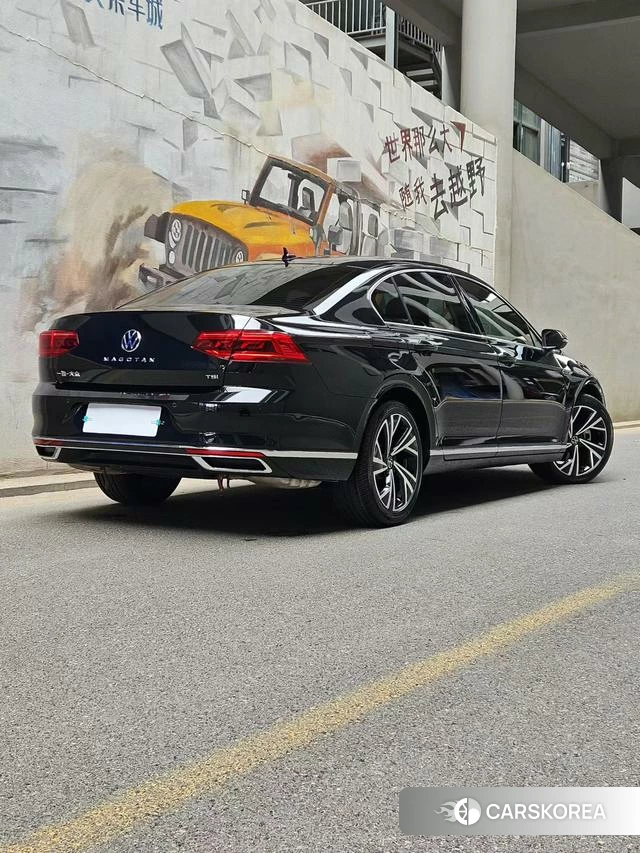 Volkswagen Magotan 2022 Черный из Китая, фото 5
