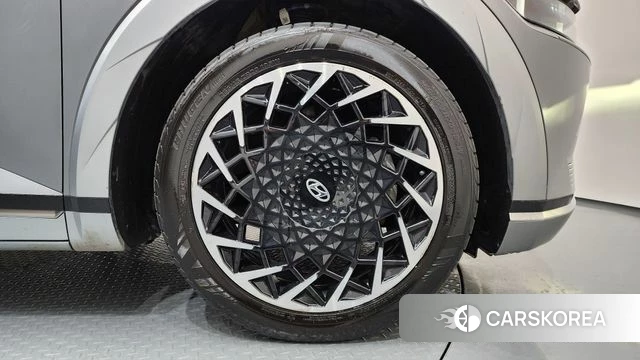 Hyundai Ionic 5 id 3799725 из Кореи 15