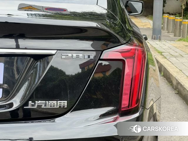 Cadillac CT5 id 4216388 из Китая 20