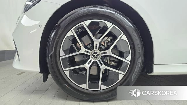 Mercedes-Benz E-Class W214 id 4462207 из Кореи 27