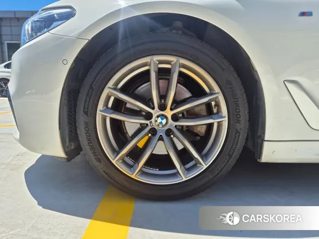 BMW 5 Series (G30) id 2970560 из Кореи 10