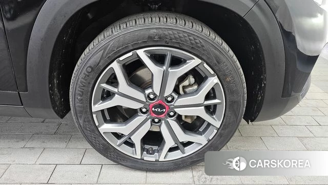 Kia Seltos id 4395918 из Кореи 15