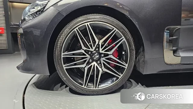 Kia Stinger id 3484740 из Кореи 15