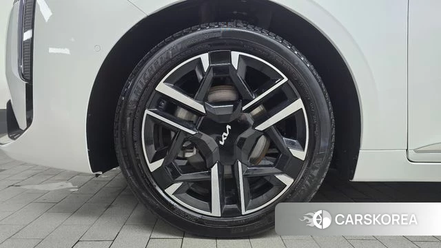 Kia The New K8 Hybrid id 4710606 из Кореи 32