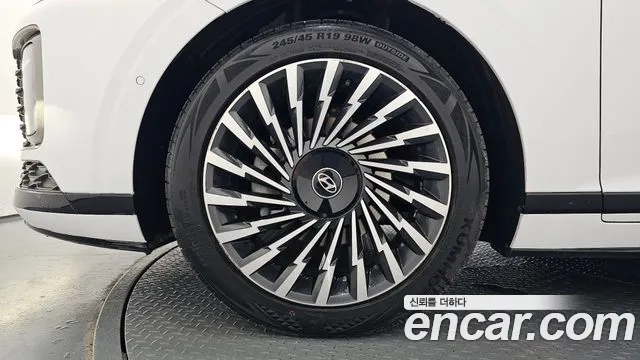 Hyundai Grandeur Hybrid (GN7) id 2874173 из Кореи 15