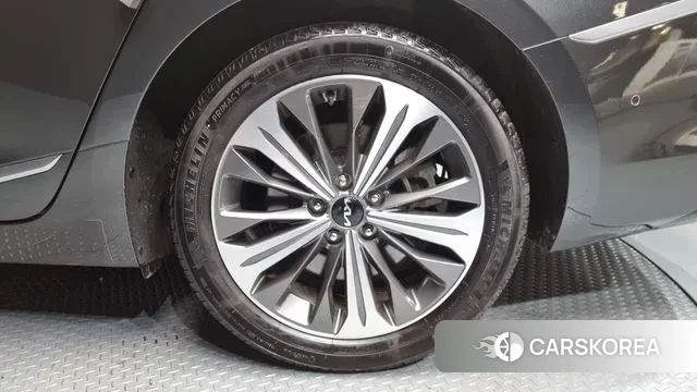 Kia K8 id 3479035 из Кореи 15