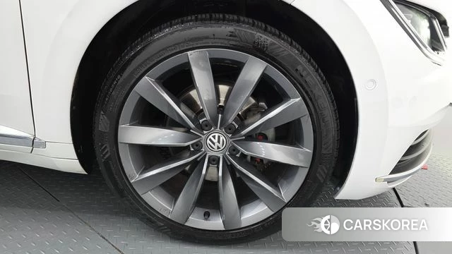 Volkswagen Arteon id 3860577 из Кореи 15