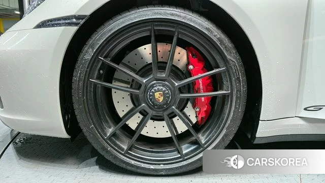 Porsche 911(992) id 3909882 из Кореи 15