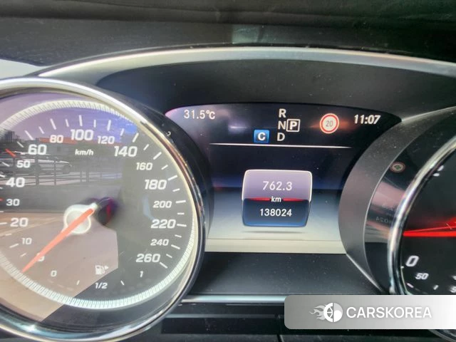 Mercedes-Benz E-Class W213 2018 Черный из Кореи, фото 5