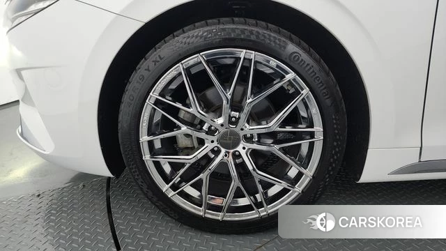 Hyundai The New Grandeur IG Hybrid id 4423993 из Кореи 32