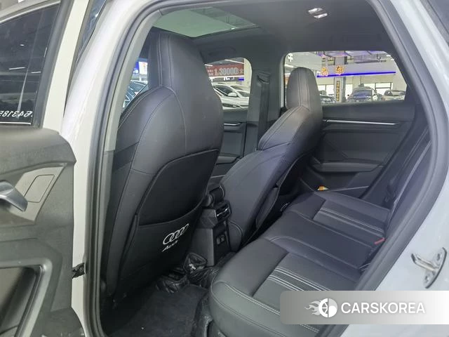 Audi A3 2023 Белый из Китая, фото 6