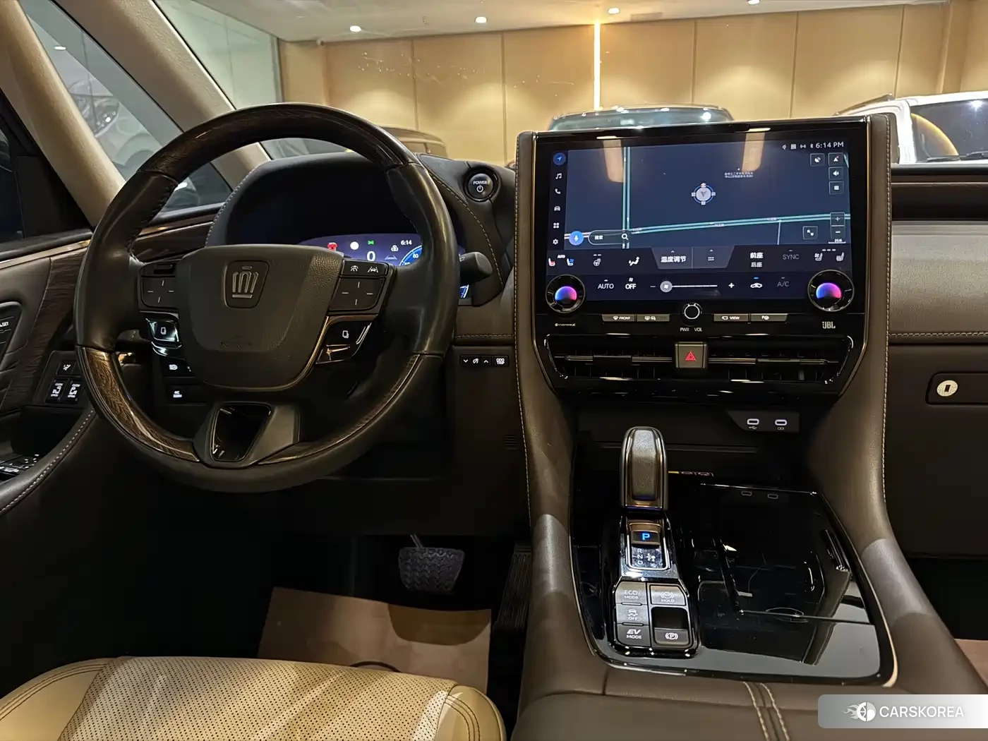 Toyota Vellfire 2023 Черный из Китая, фото 6