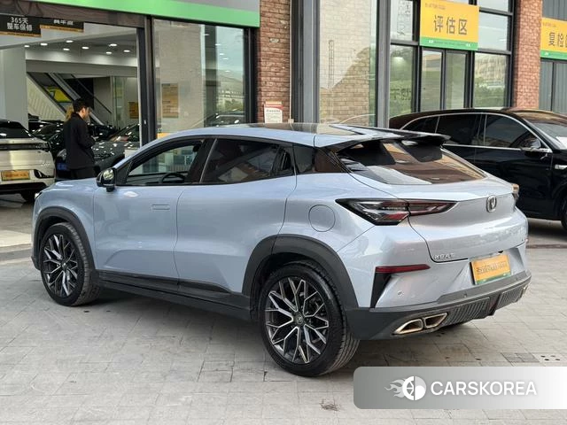 Chang'an UNI-T id 4380683 из Китая 11
