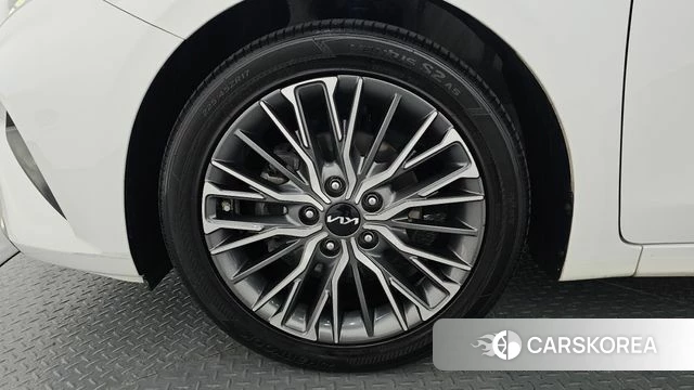 Kia The New K3 2nd generation id 4641931 из Кореи 28