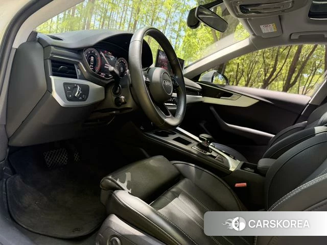 Audi A4L id 4301460 из Китая 8