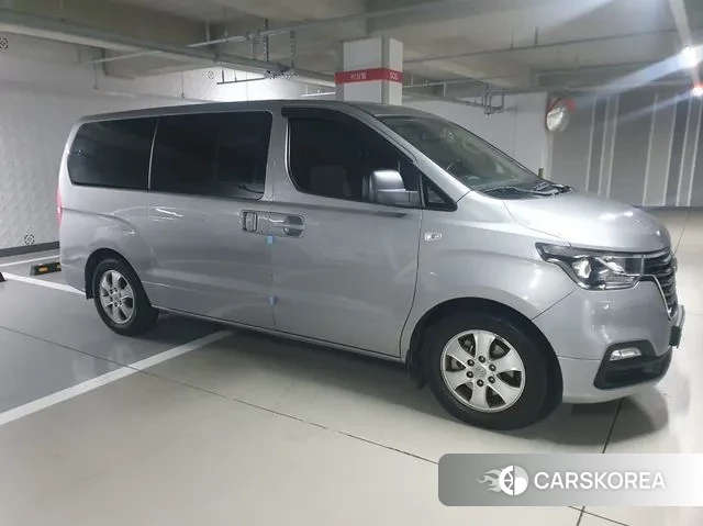 Hyundai The New Grand Starex id 3714075 из Кореи 14