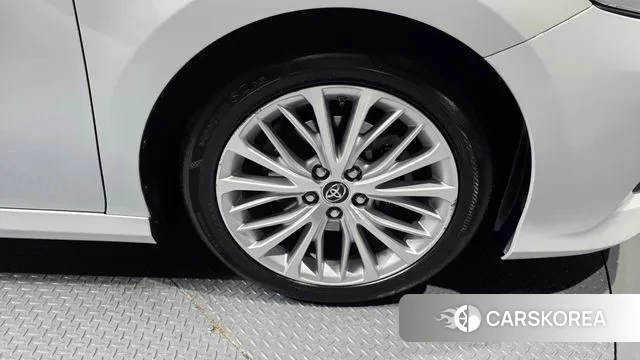 Toyota Camry (XV70) id 3617045 из Кореи 15