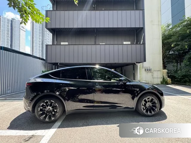 Tesla Model Y id 3508990 из Кореи 13