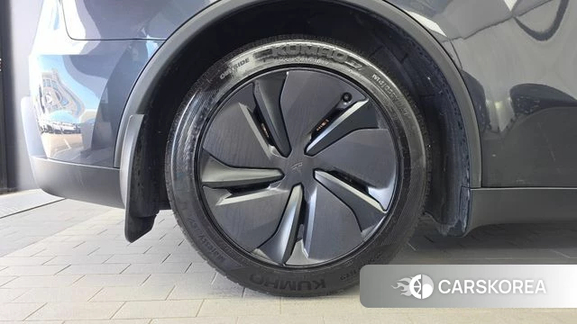 Tesla Model Y id 4778051 из Кореи 28