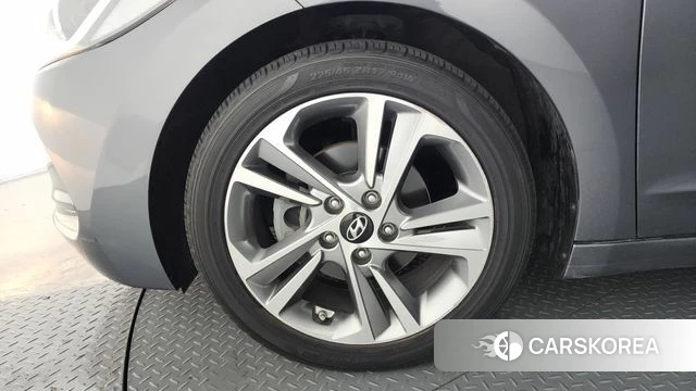 Hyundai Avante AD id 3894080 из Кореи 16