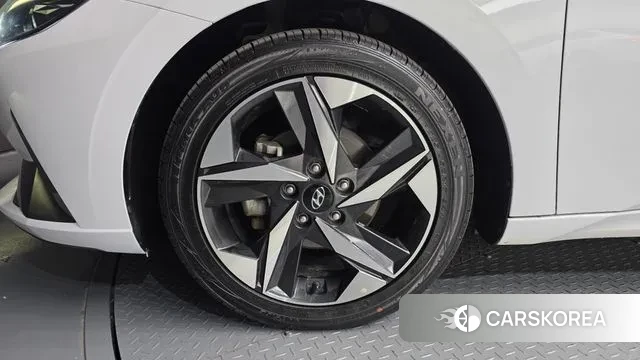 Hyundai Avante (CN7) id 3422641 из Кореи 15