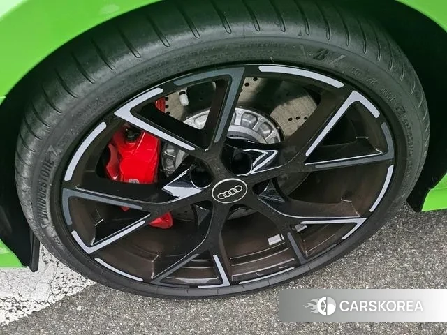 Audi RS3 (8Y) 2023 Зеленый из Кореи, фото 5