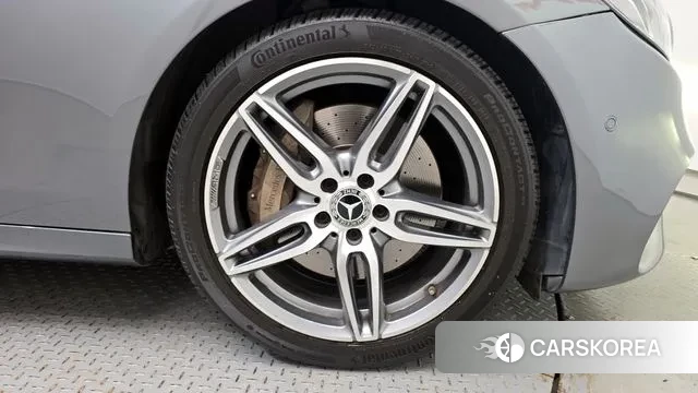 Mercedes-Benz E-Class W213 id 3045192 из Кореи 15