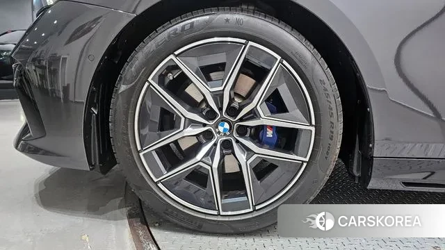 BMW 5 Series (G60) id 3415650 из Кореи 15