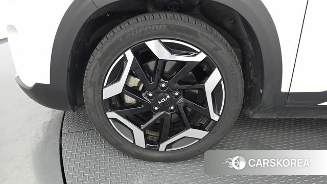 Kia The New Seltos id 4561348 из Кореи 25