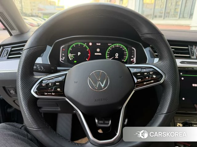 Volkswagen Magotan id 4307288 из Китая 9