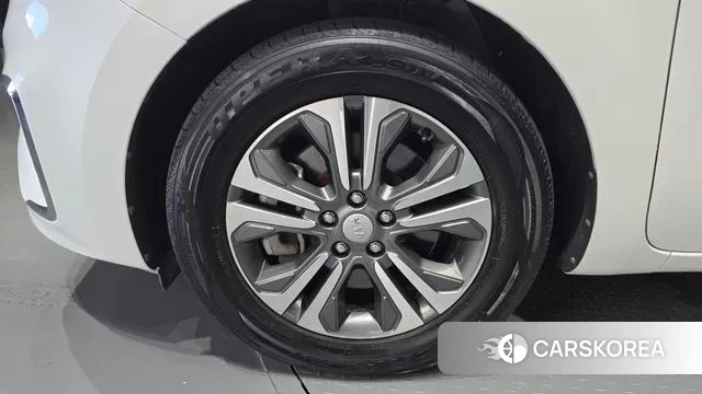 Kia The New Carnival id 2966510 из Кореи 15