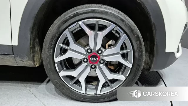 Kia Seltos id 3468257 из Кореи 15