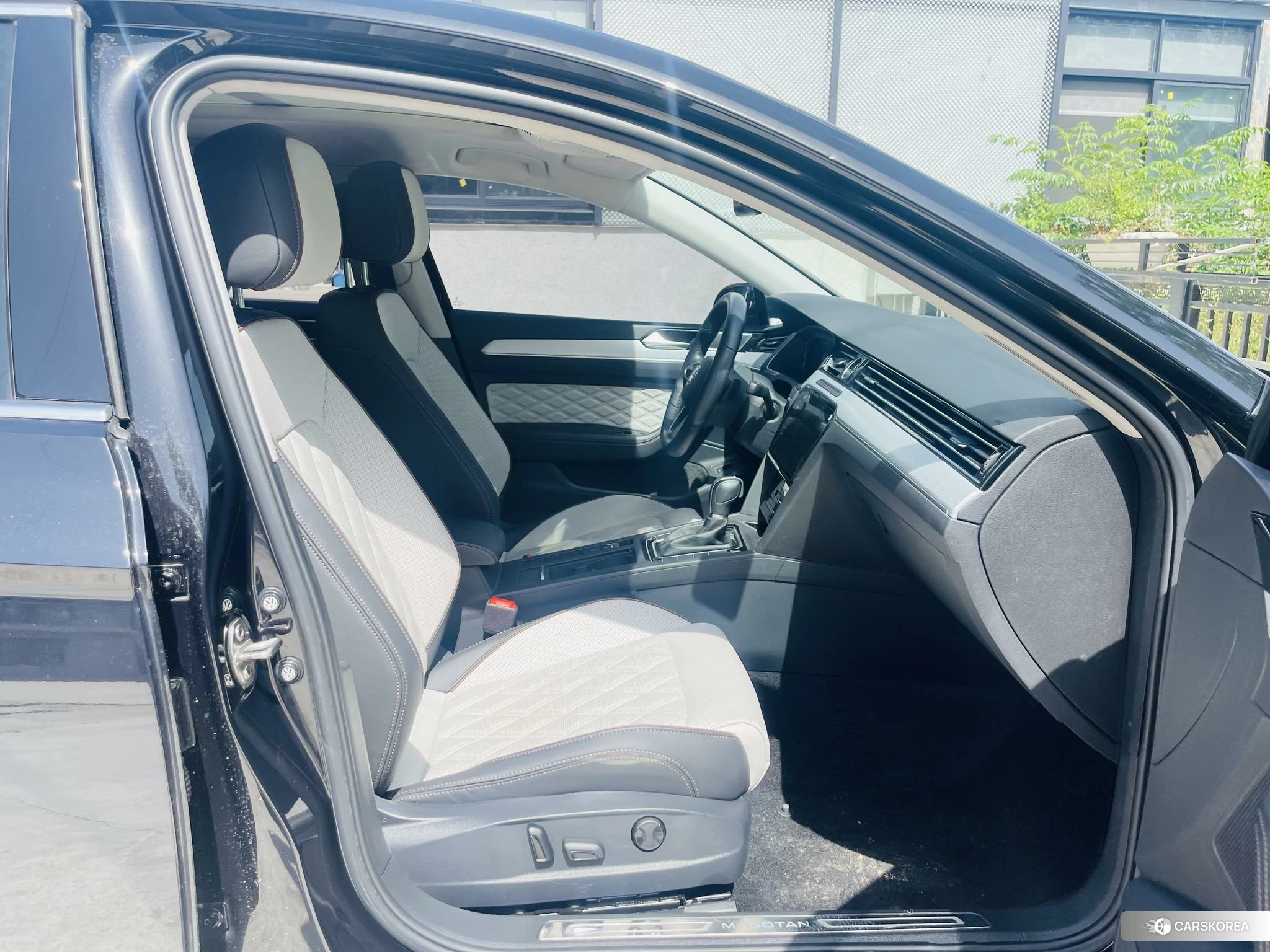 Volkswagen Magotan id 4420821 из Китая 14