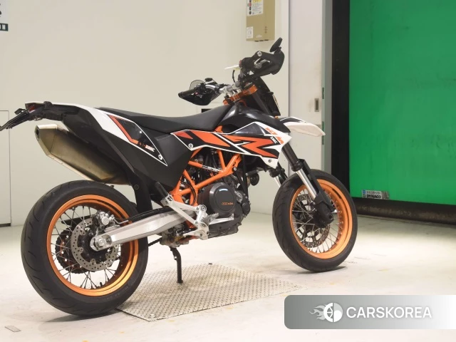 KTM 690 SMC R 2017 из Японии, фото 2