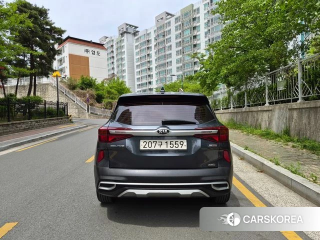 Kia Seltos id 4195985 из Кореи 15