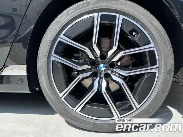 BMW 7 Series (G70) id 2462717 из Кореи 14