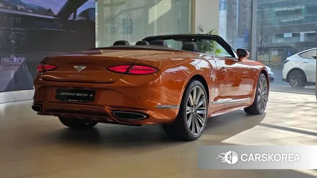 Bentley Continental GT 4th Generation 2025 Оранжевый из Кореи, фото 5