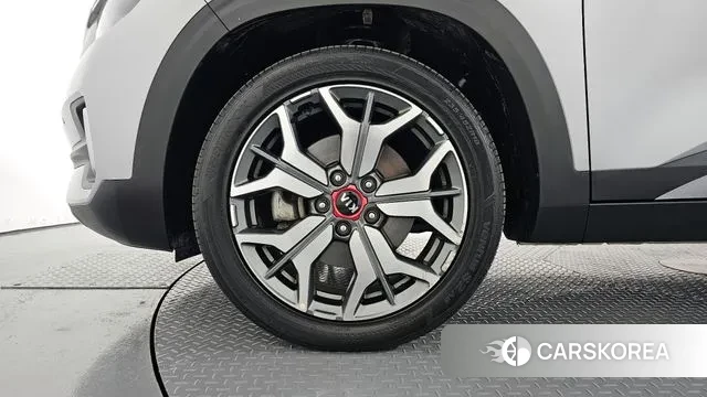 Kia Seltos id 3407423 из Кореи 15