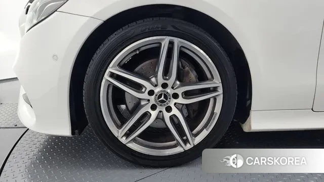 Mercedes-Benz E-Class W213 id 3302405 из Кореи 15